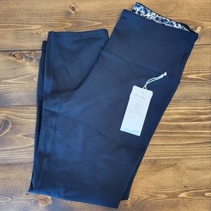 ⭐️ NEW ⭐️ Balance Collection Ladies Capri Leggings